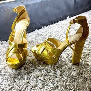 Jessica Simpson -platform heels size 7